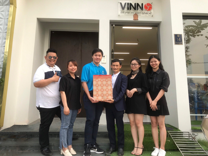 Đối tác ViHAT có chuyến thăm, giao lưu và làm việc tại văn phòng SlimCRM